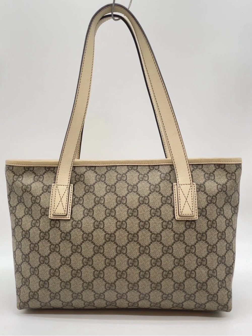 Auth Gucci GG Supreme PVC
Leather Beige White 211138 002123
Tote Bag